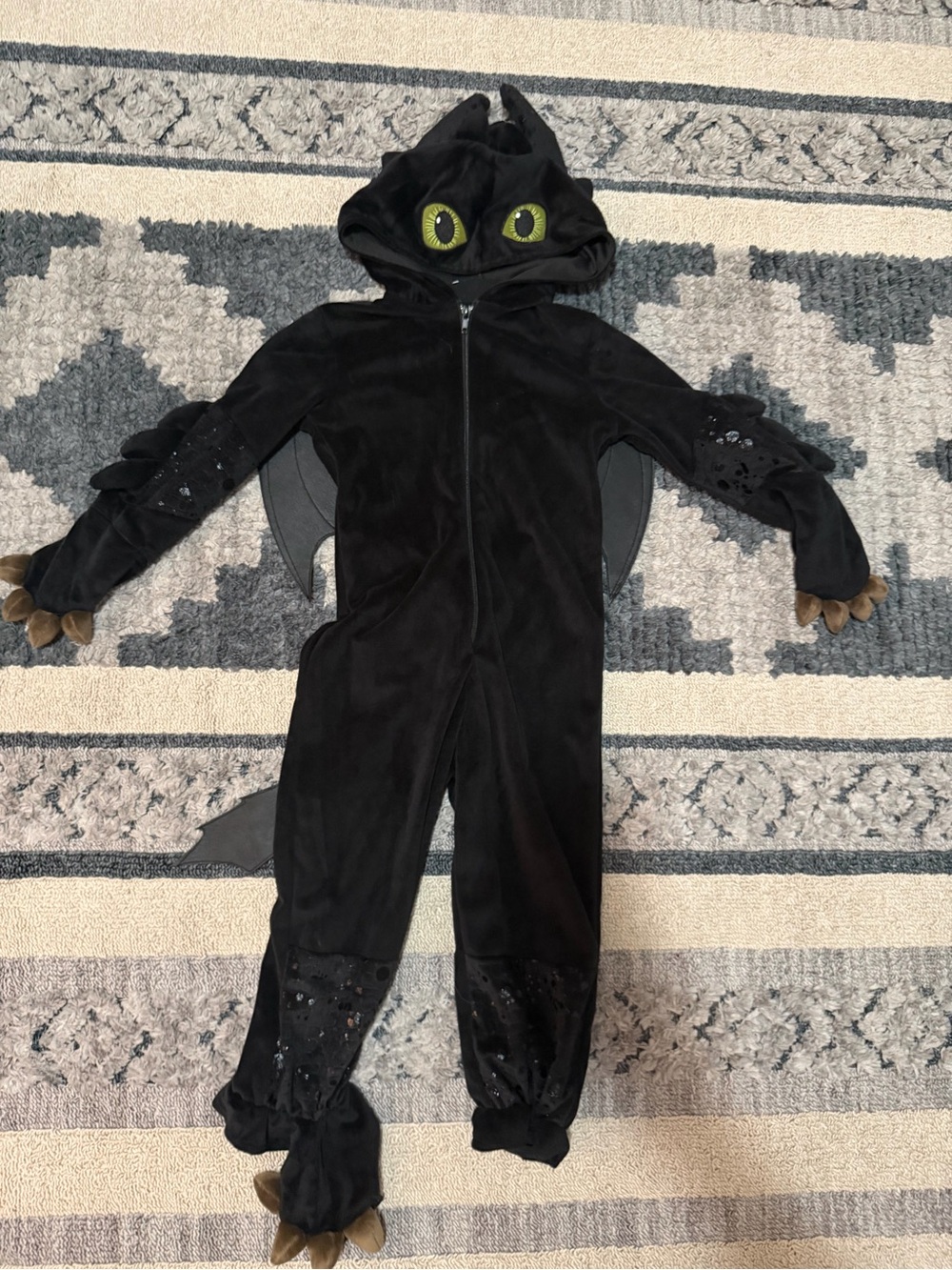 How to Train Your Dragon Toothless costume, 3T-4T